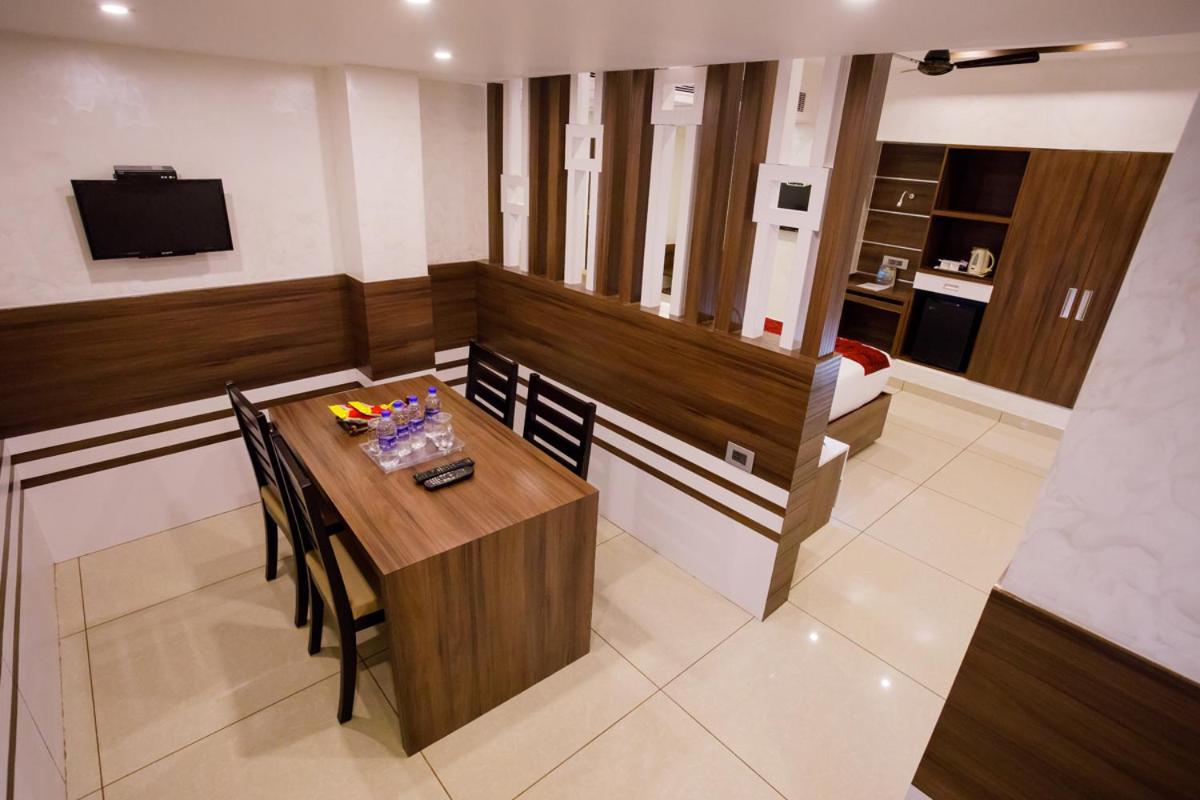 Hotel The Renai Cochin Kochi Esterno foto
