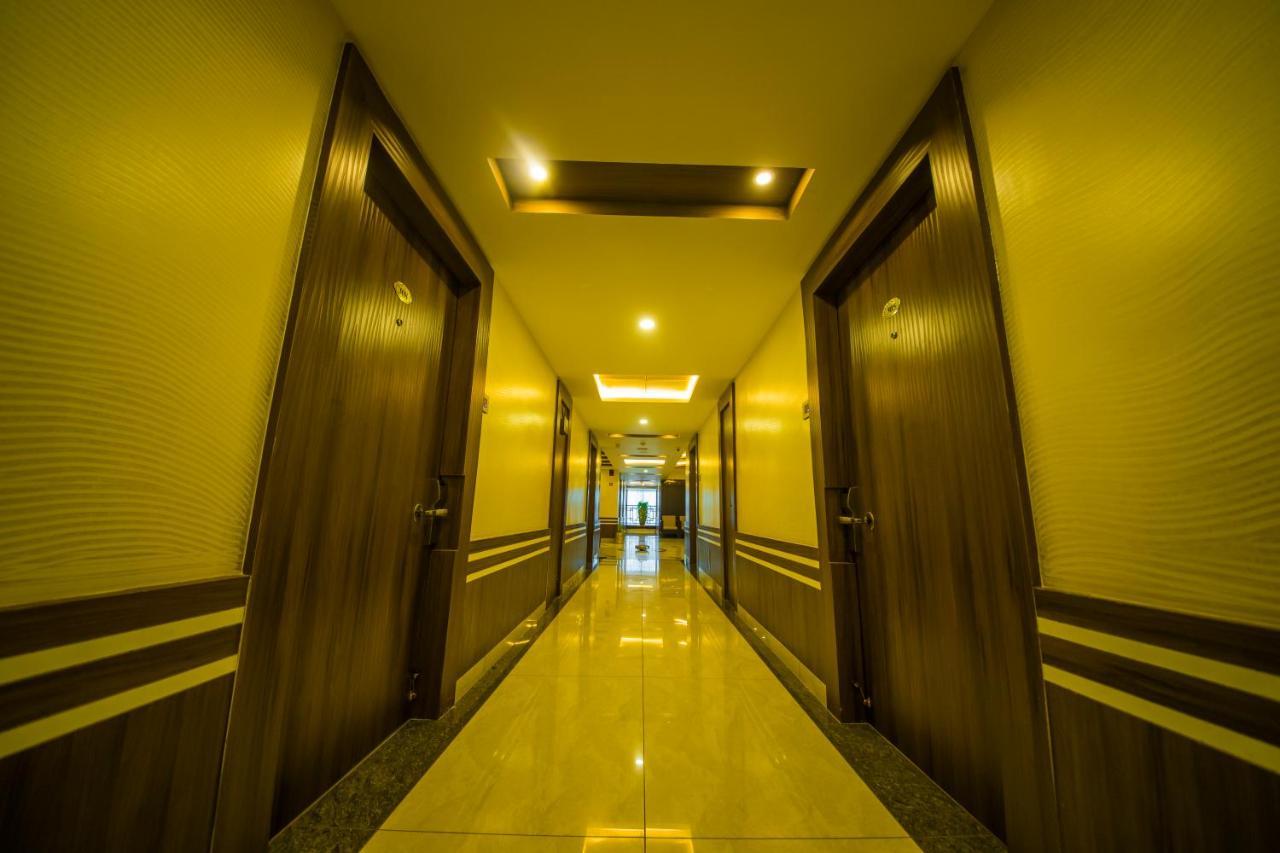 Hotel The Renai Cochin Kochi Esterno foto